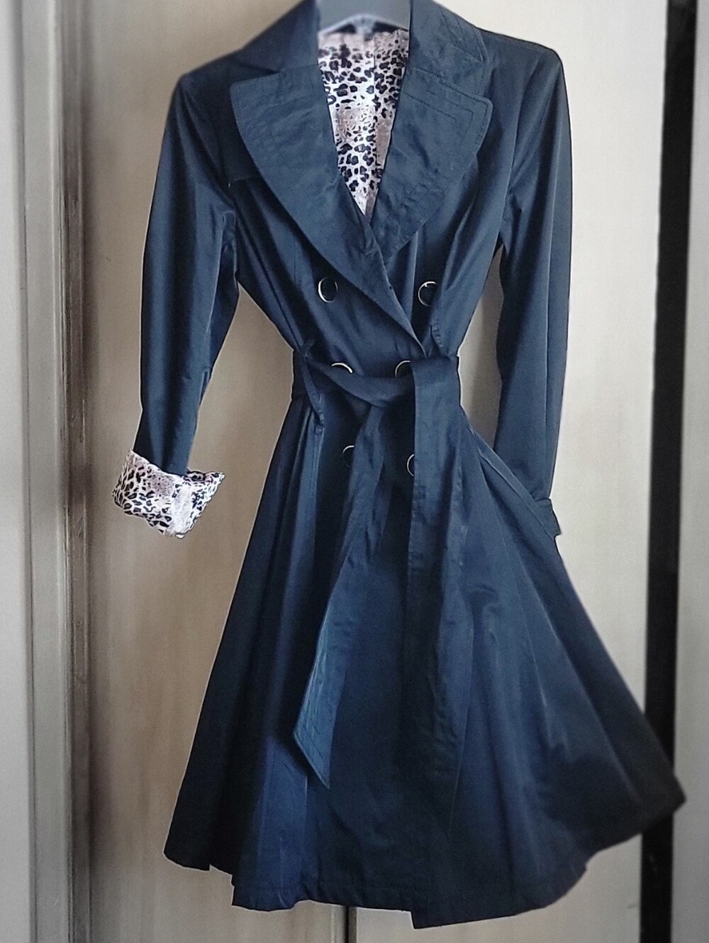 Patricia Field - New York Double-Breasted Coat Dress with Leopard Lining